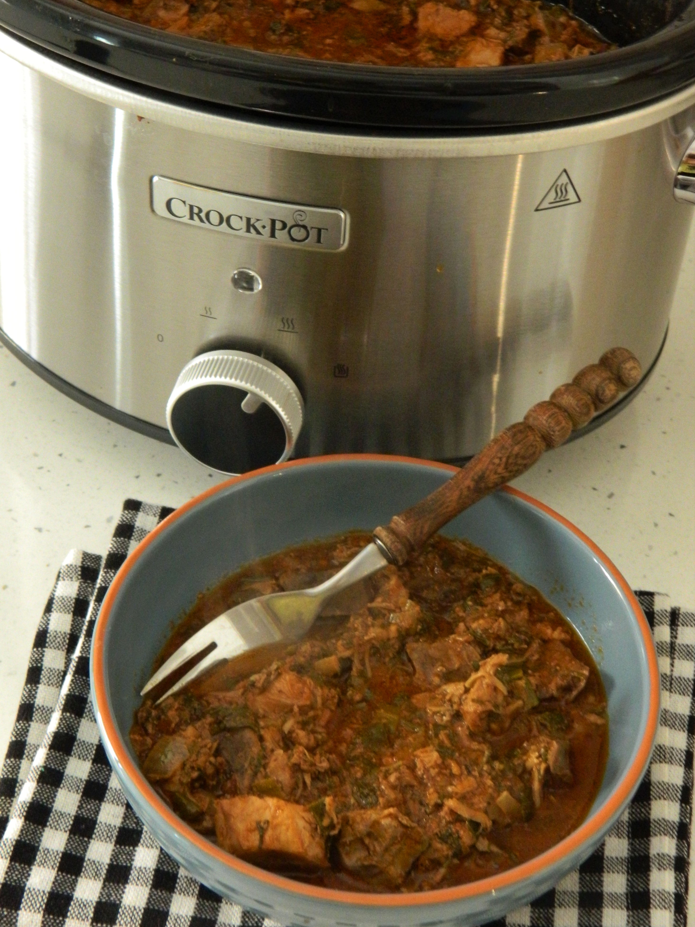 Mancare greceasca de miel capama) gatita la slow cooker Crock Pot