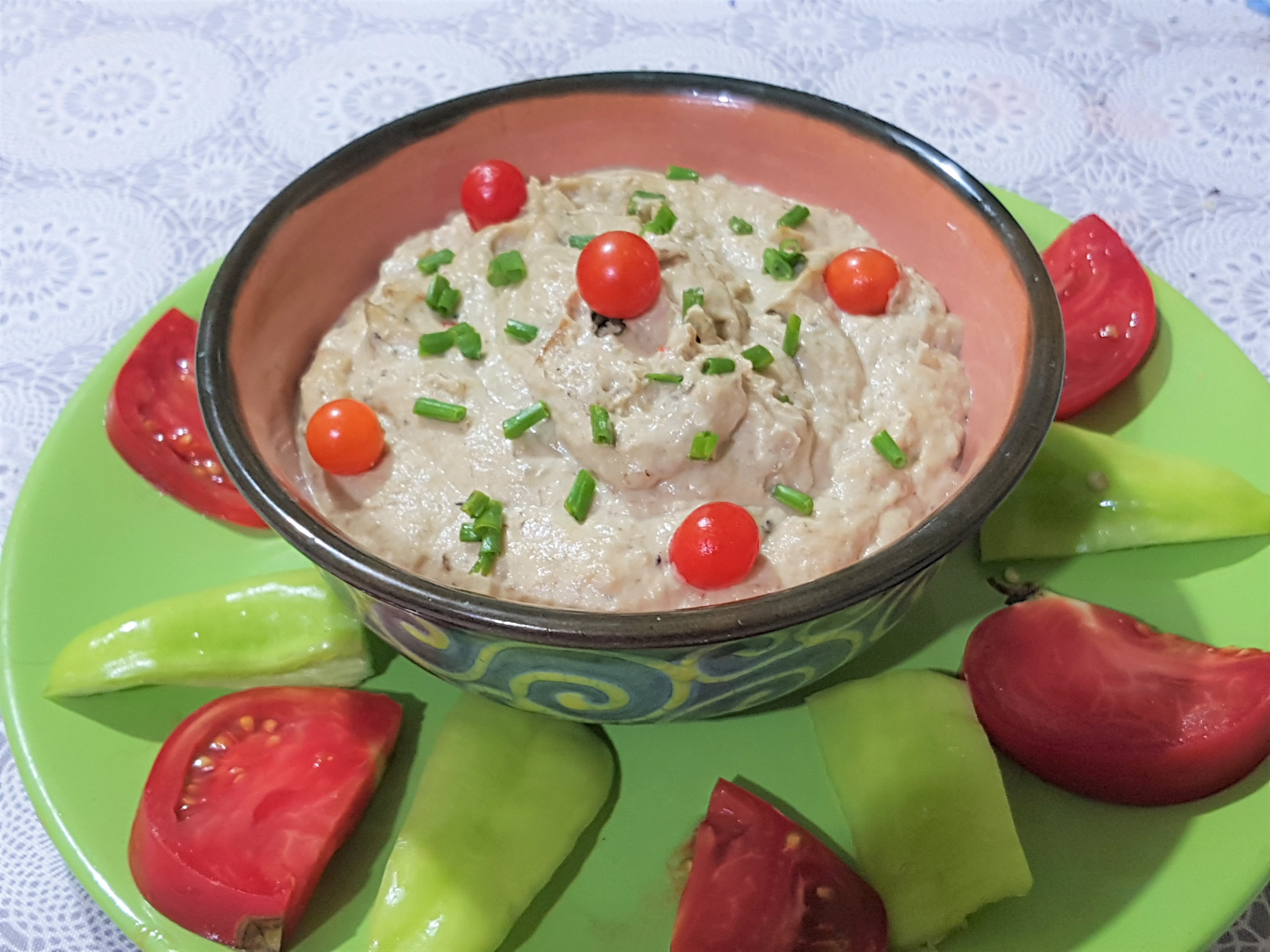 Salata de vinete cu smantana si tahini