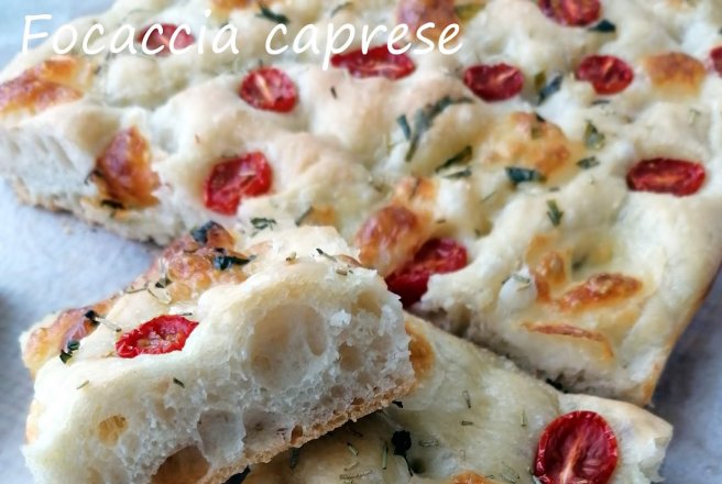 Focaccia caprese