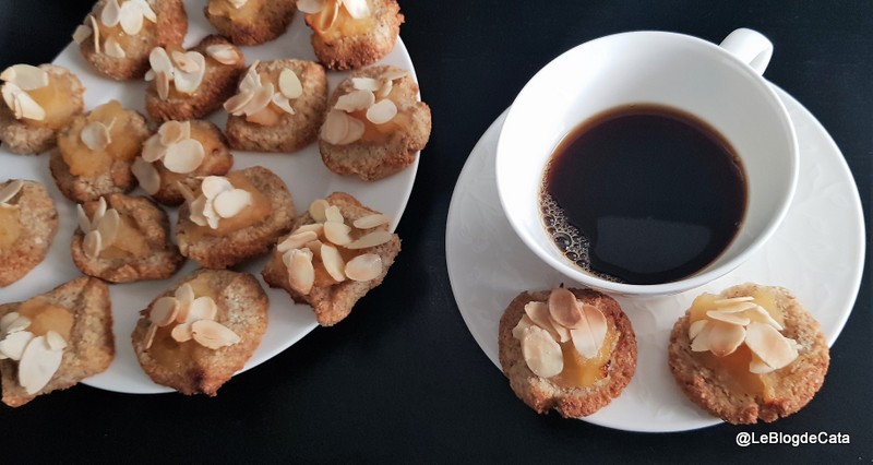 Desert biscuiti cu tarate de grau si marmelada de gutui