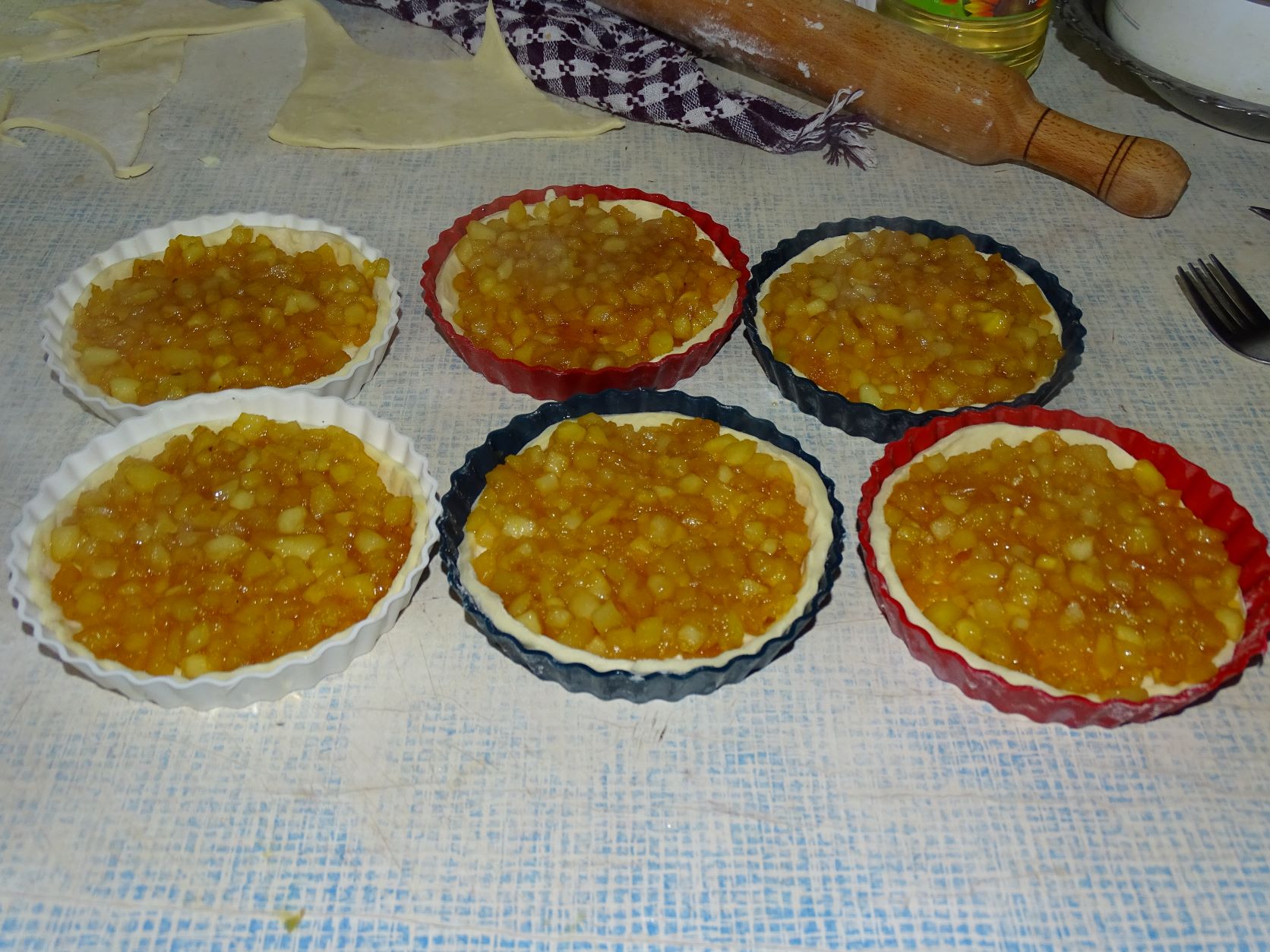 Desert mini tarte cu mere