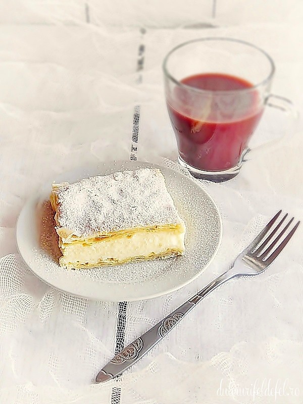 Reteta Cremsnit, cum sa prepari rapid cel mai delicios desert cu crema de vanilie