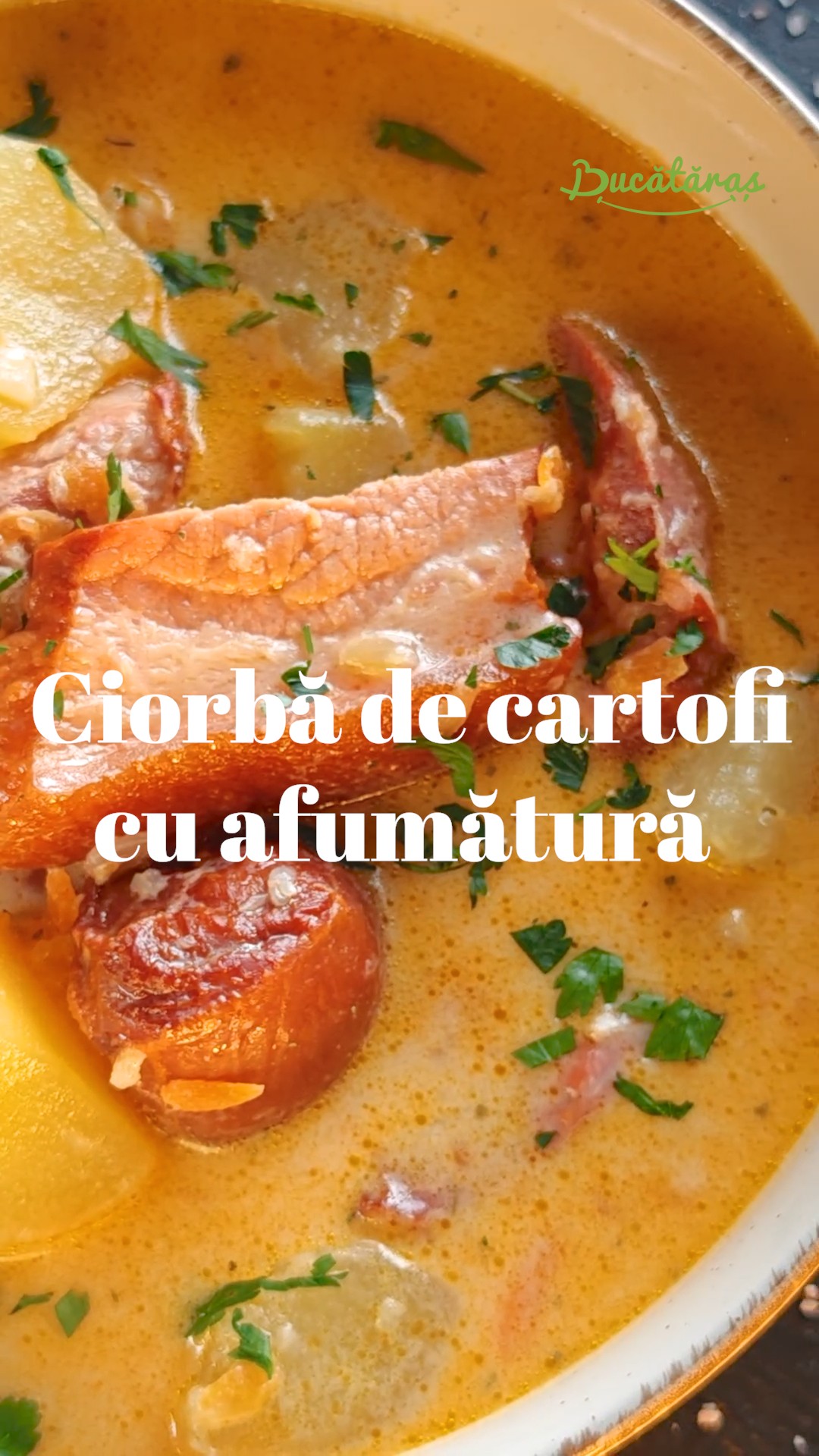 Ciorbă de cartofi cu afumătură - Rețeta tradițională românească