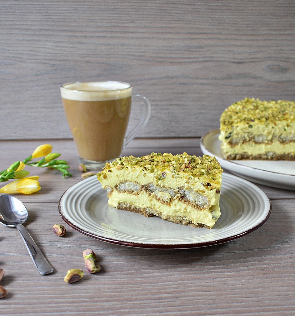 Tiramisu cu fistic - Reteta delicioasa si aromata