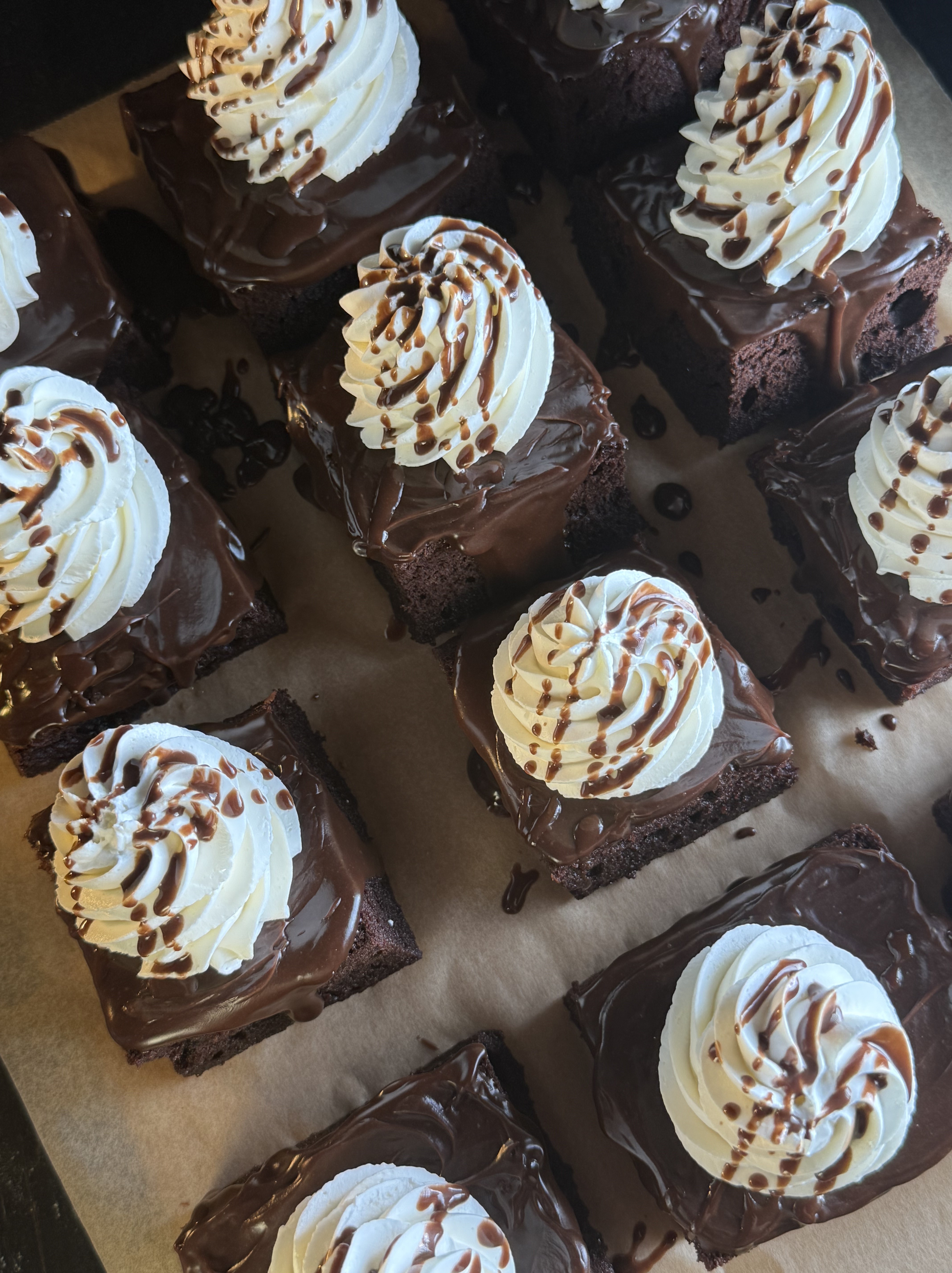 Prăjitura Ora 12 - Un deliciu ciocolatos de zile mari