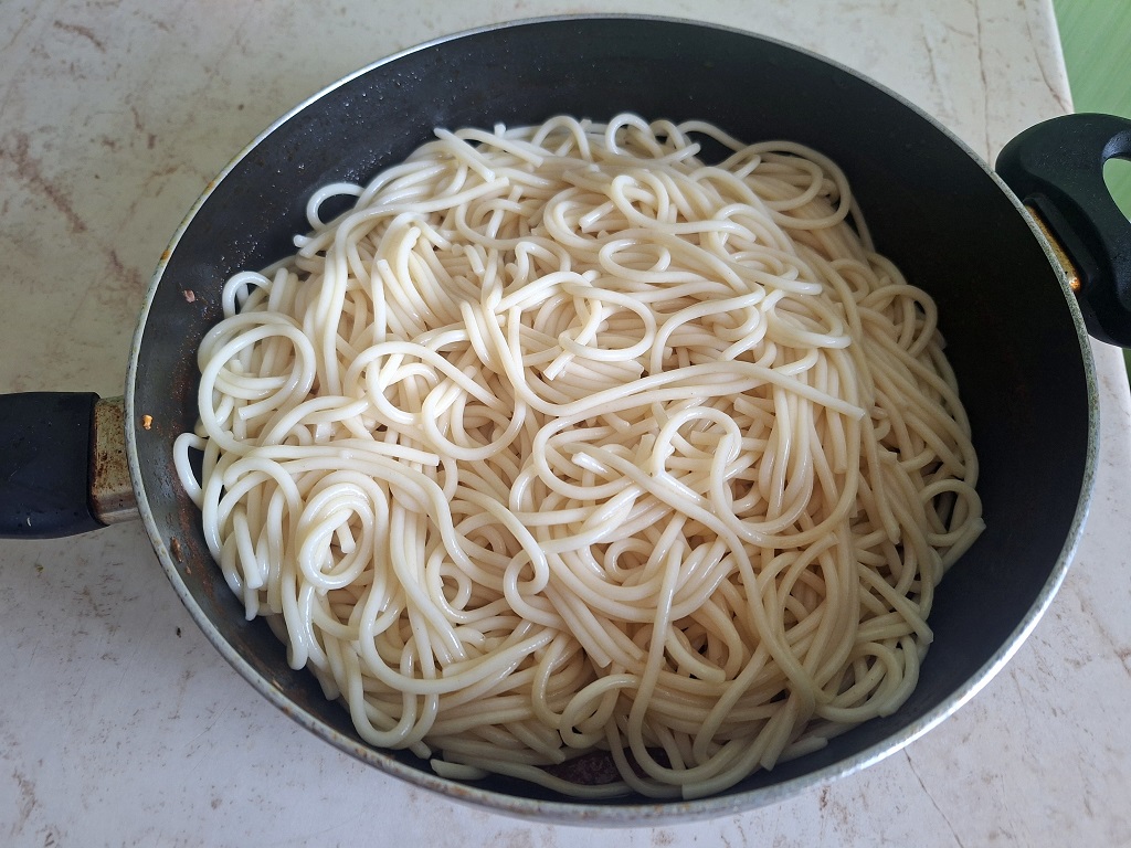 Spaghete cu ton