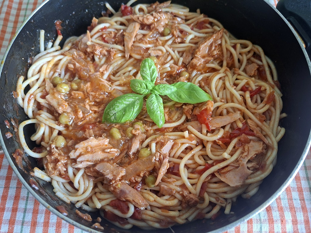 Spaghete cu ton