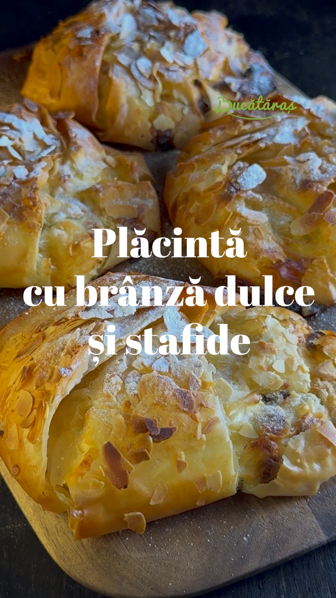Plăcinta dulce cu brânză și stafide - Rețeta simplă și delicioasă
