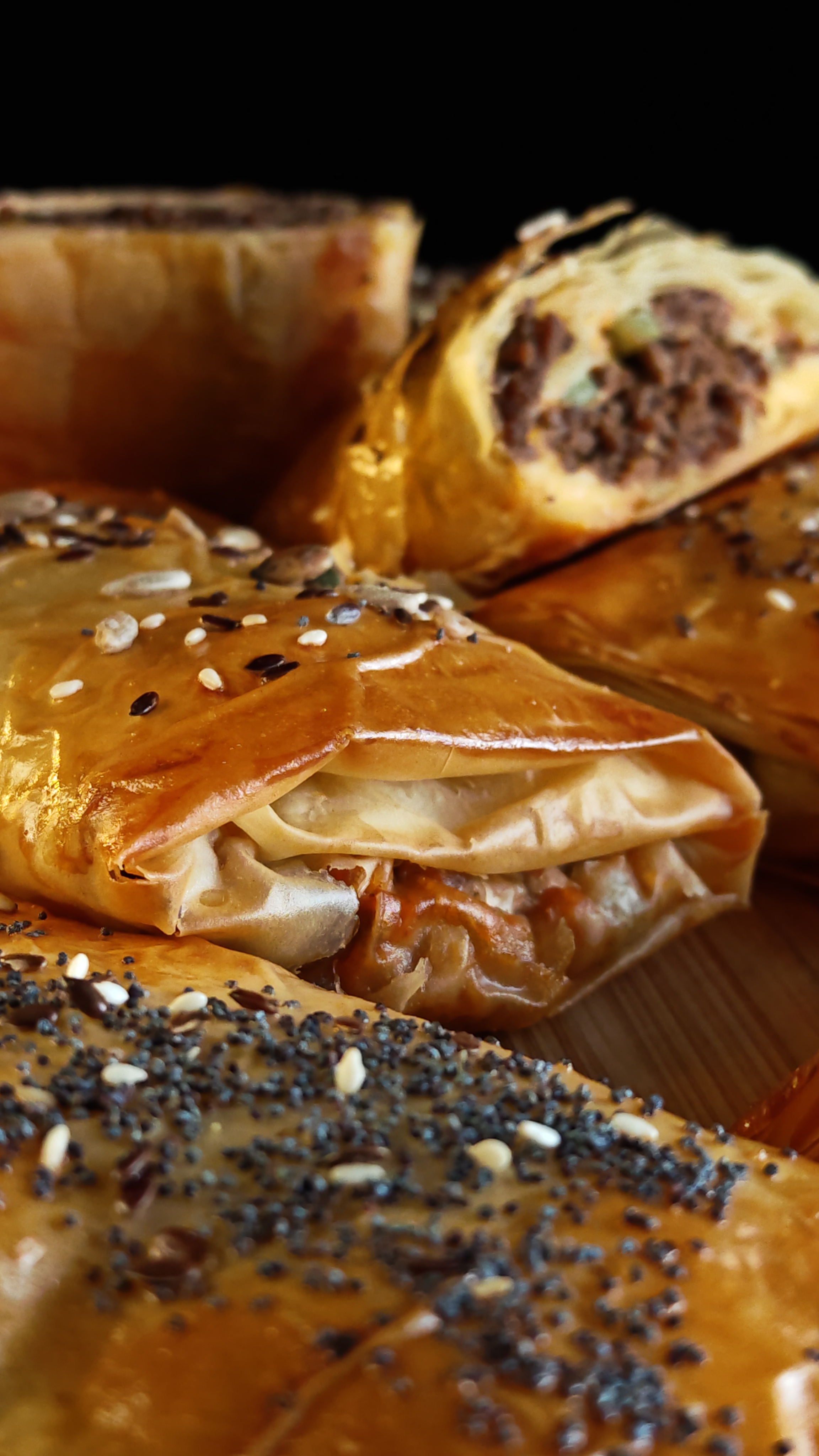 Plăcinte burger - Gust și savoare într-o rețetă rapidă