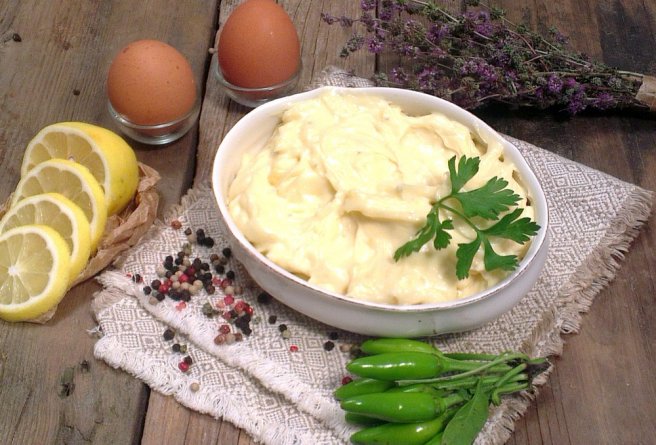 Maioneza de casa - Reteta simpla si rapida