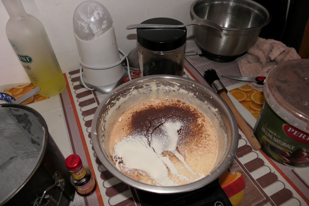 Tort ''noi doi si 32 de ani'' - Desertul aniversar plin de savoare