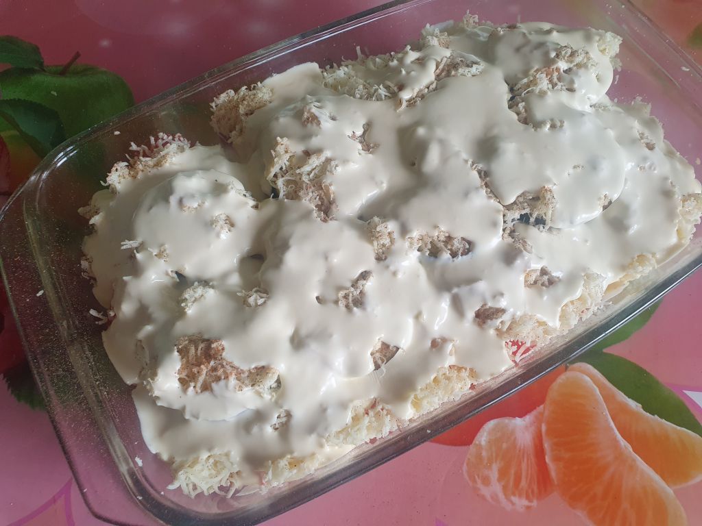 Gratin de vinete cu cartofi si cascaval – savuros si simplu de facut.